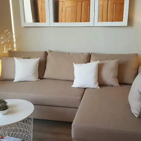 Nini Apartment