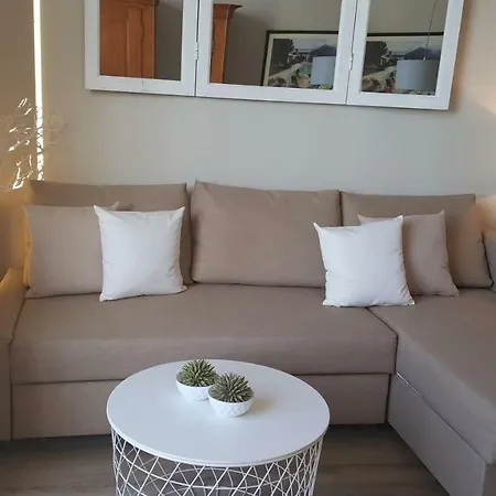 Nini Apartment